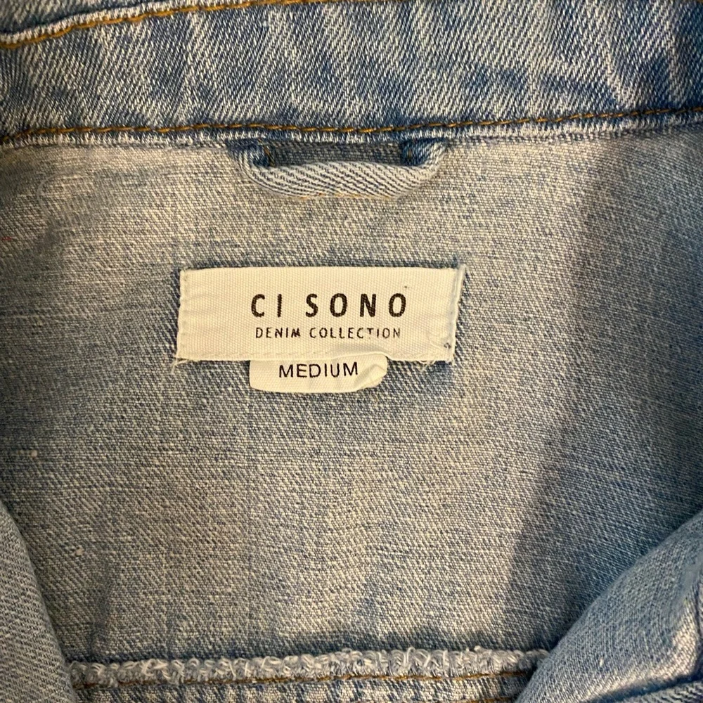 Jean Jacket - Picture 2 of 3